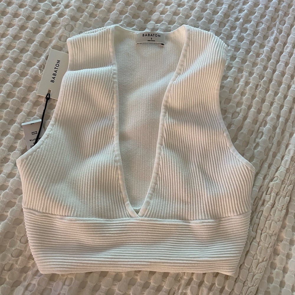 NWT aritzia babaton shirt - Picture 2 of 3